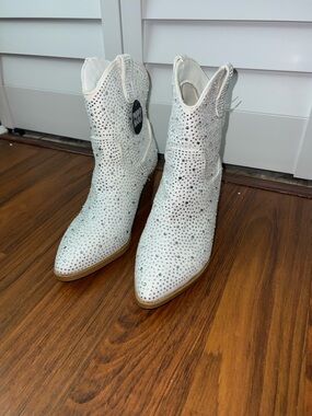 Streetwear Society White Rhinestone Western Ankle Boots - Women